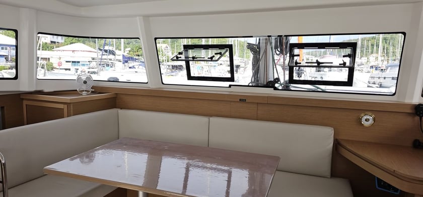 Martinique Katamaran 4 kabin Konaklama 10 kişi Seyir 10 kişi 11.42 m İlan No: #19425 4