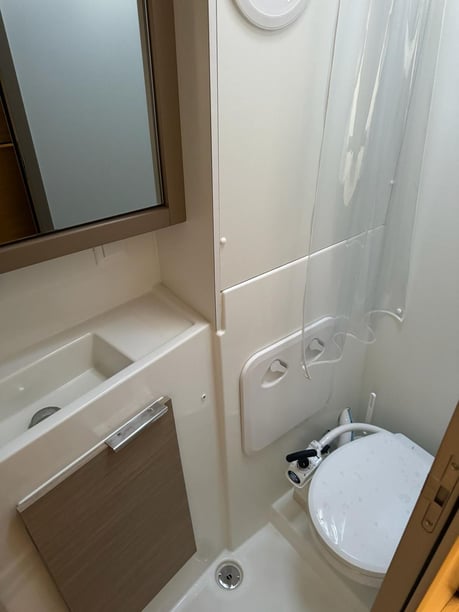 Martinique Katamaran 6 kabin Konaklama 10 kişi Seyir 10 kişi 11.74 m İlan No: #19434 5