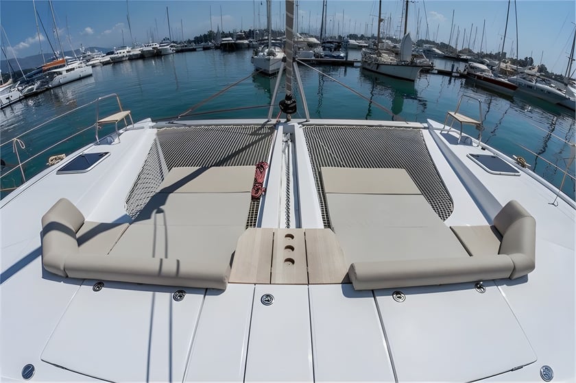 Athens Catamaran 6 cabin 10 berths 10 guests 13.71 m Listing Number: #19520 5