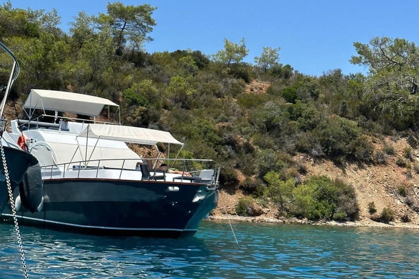 Gocek Yate a motor Cabina 3  6  literas 6  invitados 14.9 m Número de anuncio: #19531 4