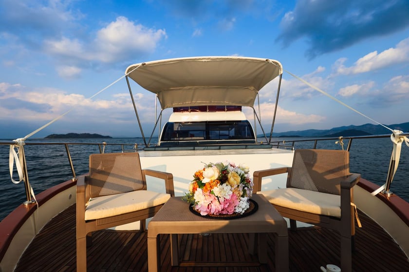 Gocek Motor Yacht 3 cabin 6 berths 6 guests 14.9 m Listing Number: #19531 5