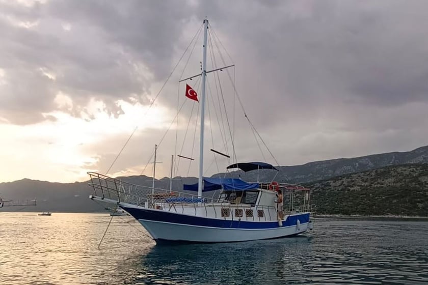 Demre Gulet 3 cabin 6 berths 6 guests 14 m Listing Number: #19540 2