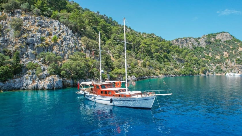 Gocek Goleta Cabina 3  6  literas 10  invitados 18 m Número de anuncio: #19572 3