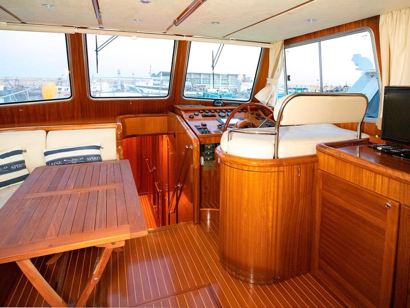 Palma de Mallorca Motor Yacht 3 cabin 6 berths 6 guests 18 m Listing Number: #19588 2