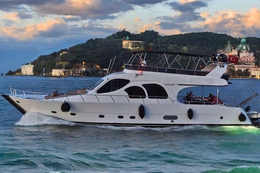 Bebek Motoryat   Seyir 6 kişi 16 m İlan No: #19592 2