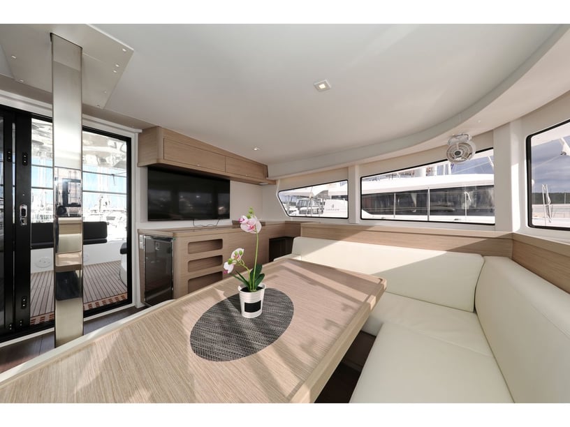 Sukošan Catamaran 6 cabin 12 berths 12 guests 12.94 m Listing Number: #19645 3