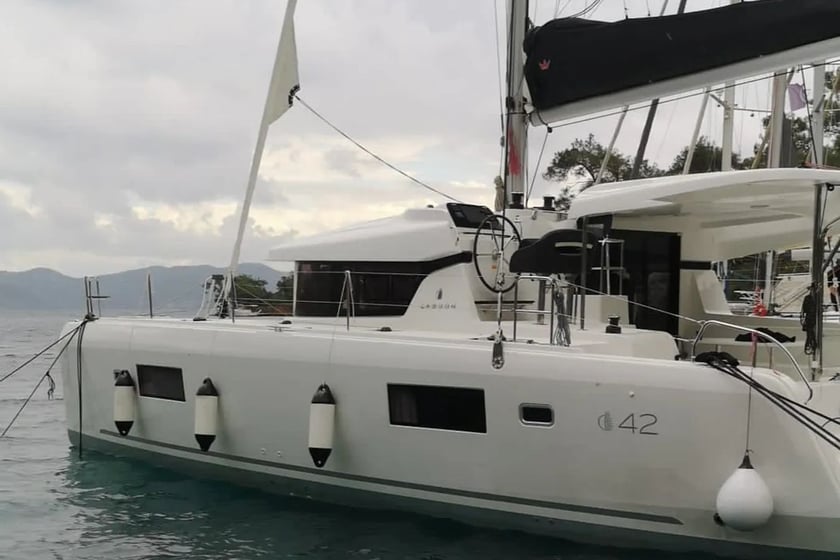 Gocek Catamaran 4 cabin 8 berths 8 guests 12.8 m Listing Number: #19649