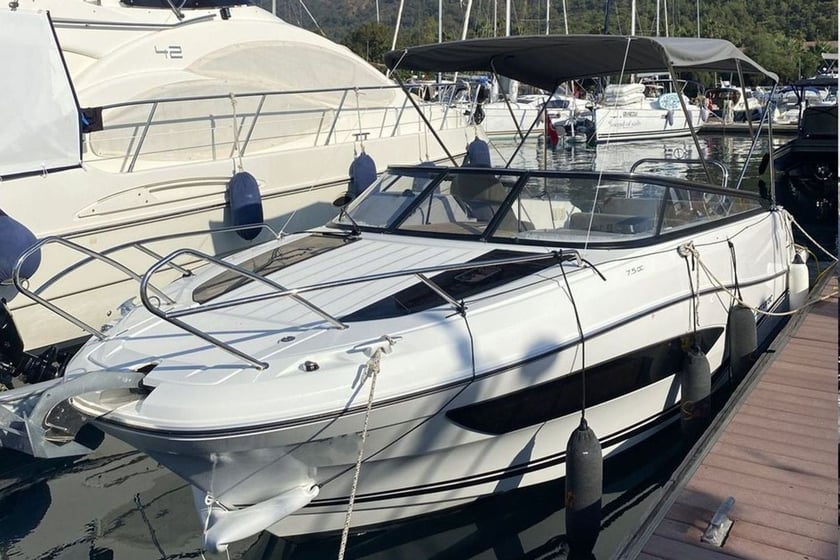 Gocek Motorboat 1 cabin 1 berths 5 guests 7.35 m Listing Number: #19659