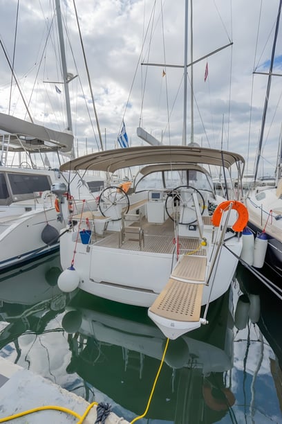 Athens Sailboat 5 cabin 12 berths 12 guests 16.45 m Listing Number: #19696 4