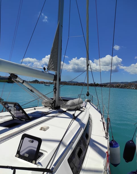 Athene Zeilboot Cabine 5  10  slaapplaatsen 10  gasten 15.6 m Lijstnummer: #19715 4