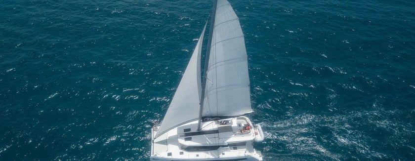 Marsh Harbour Catamarano cabina 4  cuccette 11  12  ospiti 15.4 m Numero dell'inserzione: #19796 5