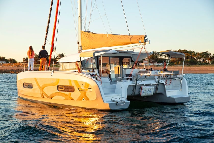 Zadar Catamaran Cabine 6  10  slaapplaatsen 10  gasten 11.33 m Lijstnummer: #19811 3