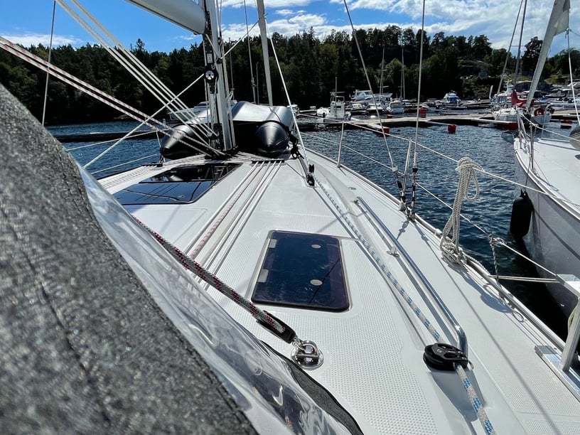 Stockholm - Saltsjöbaden Zeilboot Cabine 3  7  slaapplaatsen 7  gasten 12.35 m Lijstnummer: #19818 5