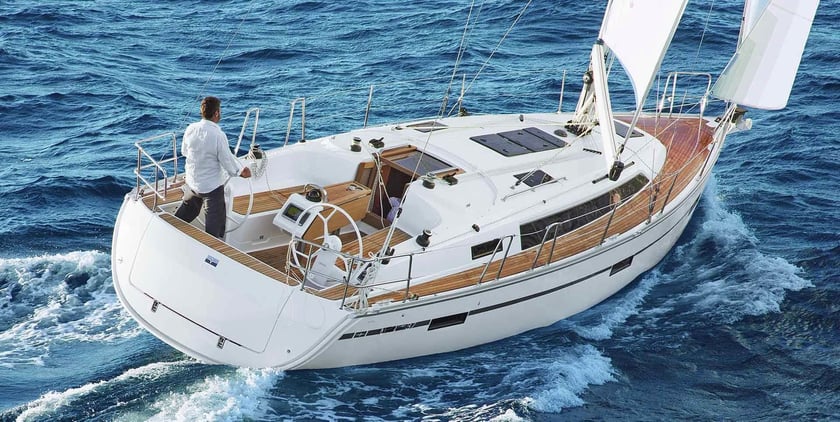 Stockholm - Saltsjöbaden Sailboat 3 cabin 7 berths 7 guests 11.31 m Listing Number: #19895 3