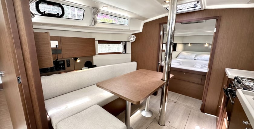 Orhaniye Sailboat 3 cabin 7 berths 7 guests 11.8 m Listing Number: #19932 5