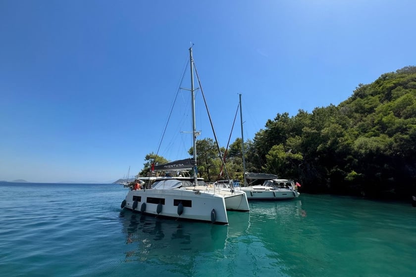 Fethiye Catamaran 4 cabin 8 berths 8 guests 10.9 m Listing Number: #19984