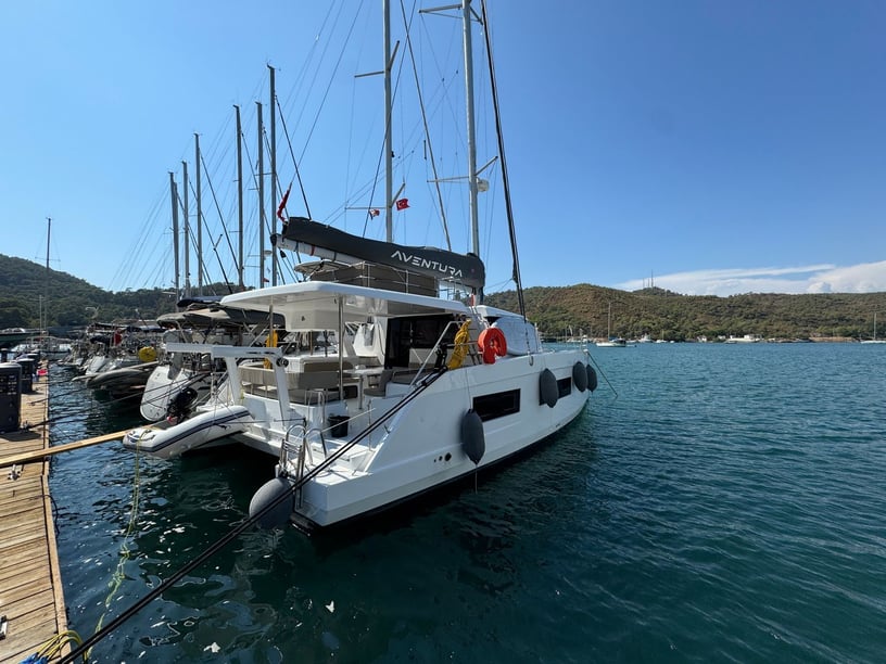 Fethiye Catamaran 4 cabin 8 berths 8 guests 10.9 m Listing Number: #19984 4