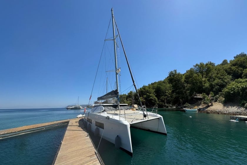 Fethiye Catamaran 4 cabin 8 berths 8 guests 10.9 m Listing Number: #19984 3