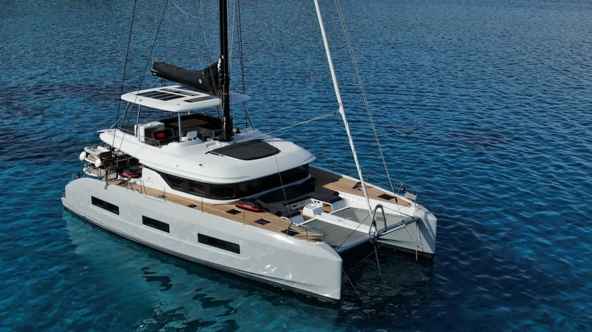 Kaštel Gomilica Catamaran 4 cabin 8 berths 8 guests 16.56 m Listing Number: #20049