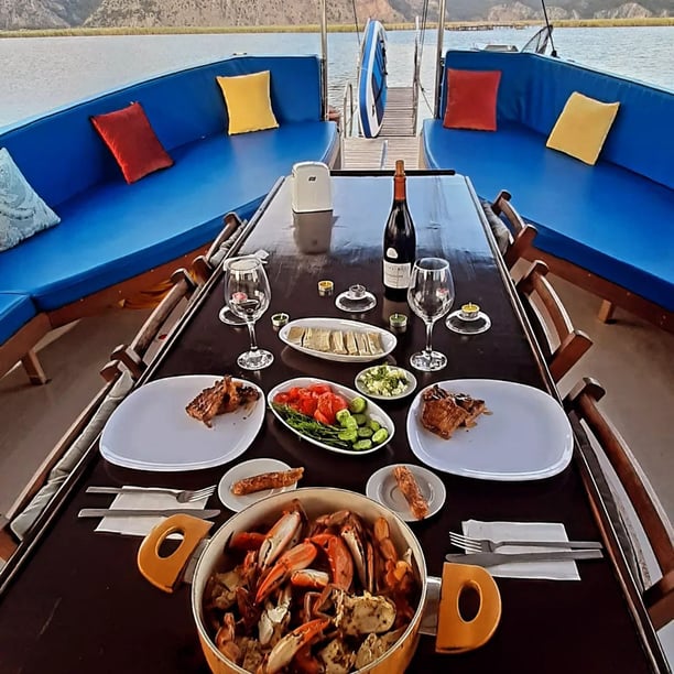 Dalyan Gulet Cabine 1   12  gasten 12 m Lijstnummer: #20073 5