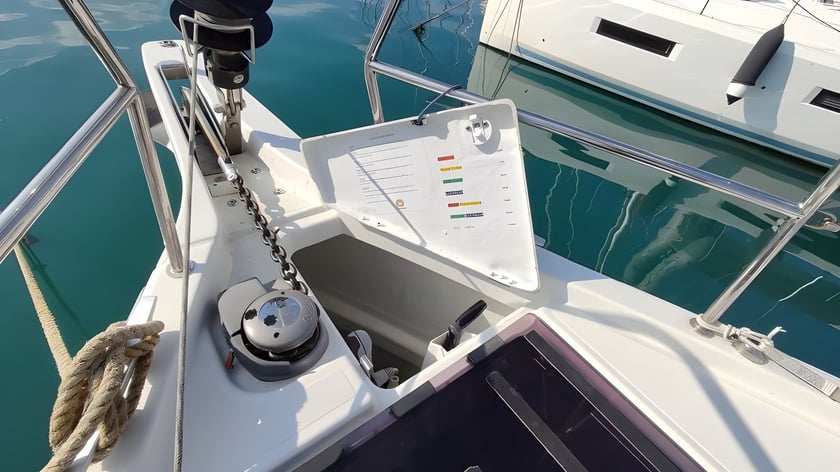 Volos Yelkenli 4 kabin Konaklama 8 kişi Seyir 8 kişi 13.39 m İlan No: #20136 4