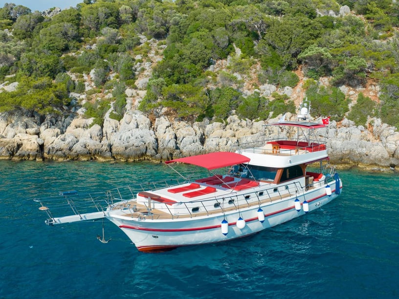 Fethiye Gulet Cabine 3  6  slaapplaatsen 6  gasten 18 m Lijstnummer: #20143 3
