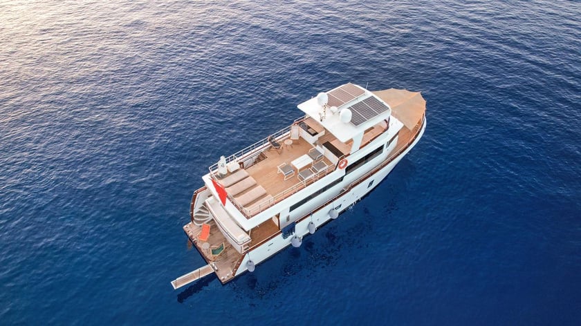 Fethiye Motor Yacht 3 cabin 6 berths 6 guests 20 m Listing Number: #20159 2