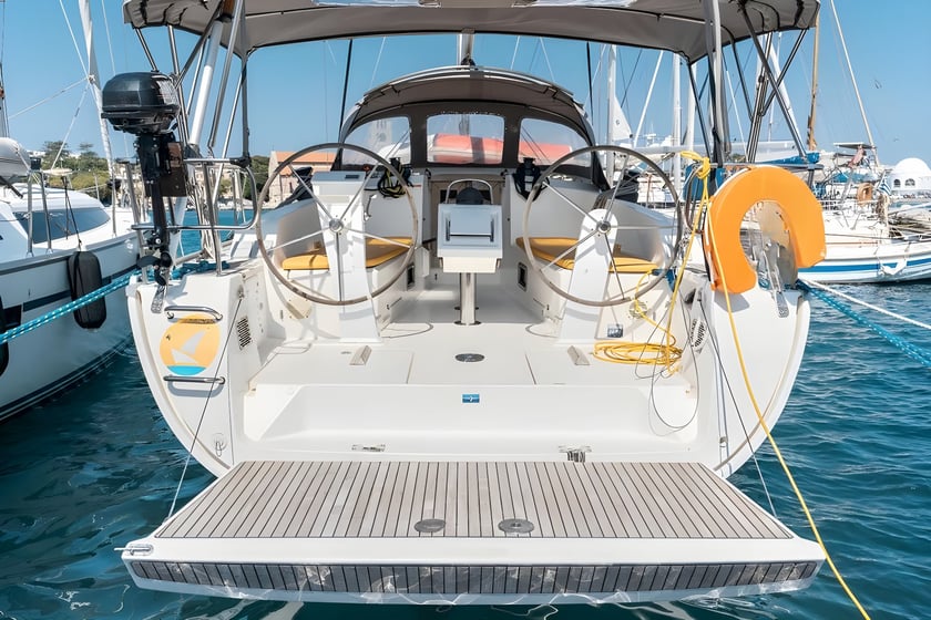 Rhodes Sailboat 3 cabin 8 berths 8 guests 12.4 m Listing Number: #20170 5