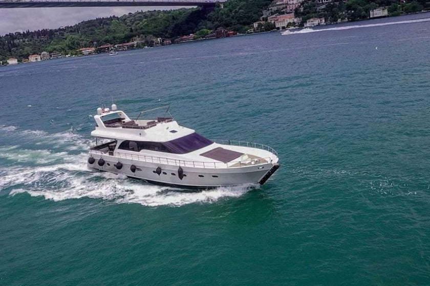 Bebek Motorjacht   12  gasten 18 m Lijstnummer: #20214