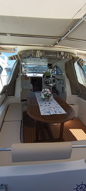 İzmir Motoryat 2 kabin Konaklama 2 kişi Seyir 8 kişi 9.5 m İlan No: #20217 4