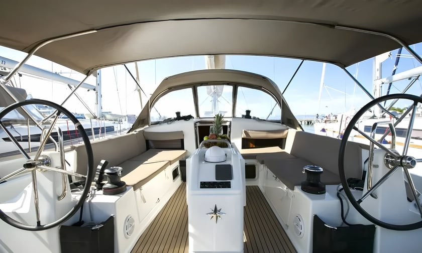 Nea Peramos - Attica Sailboat 4 cabin 10 berths 10 guests 13.39 m Listing Number: #20233