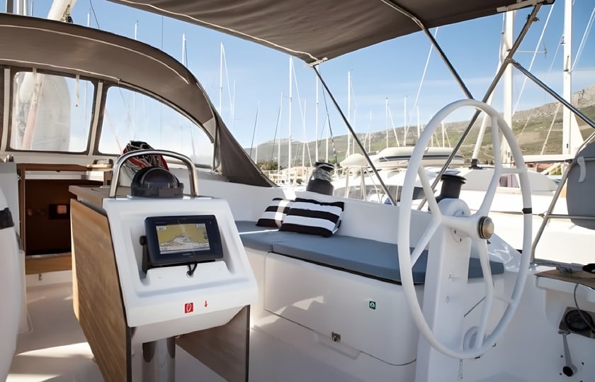 Punat Sailboat 5 cabin 12 berths 12 guests 14.99 m Listing Number: #20267 4