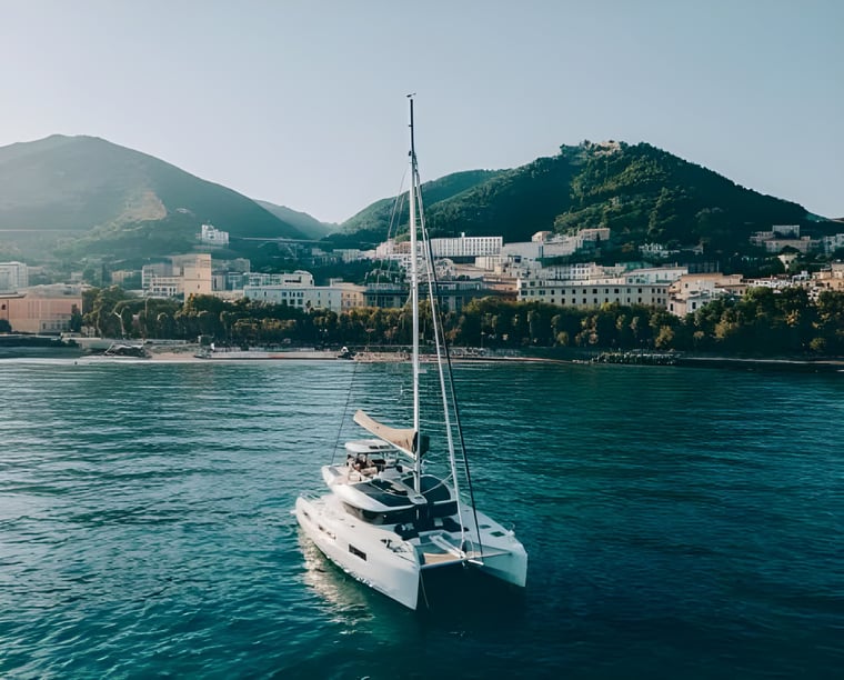 Salerne Catamaran Cabine 5  Couchettes 10  Invités 10  15.35 m Numéro de l'annonce: #20332 3