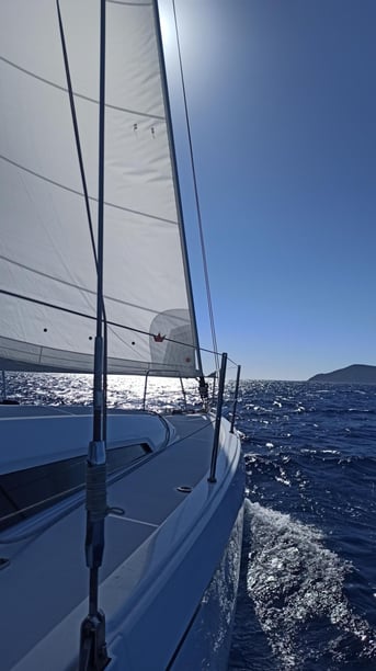 Zante Velero Cabina 4  10  literas 10  invitados 14.6 m Número de anuncio: #20414 3