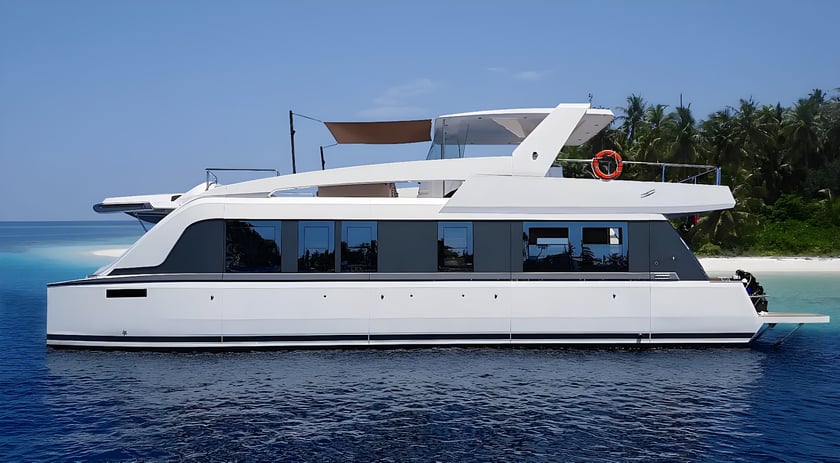 Hulhumale Catamaran 3 cabin 6 berths 6 guests 16.5 m Listing Number: #20441