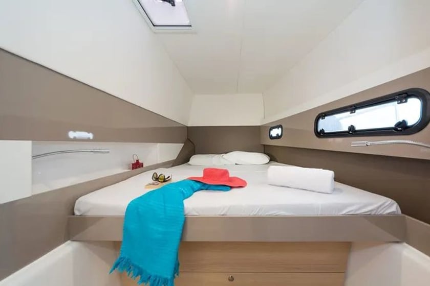 Gouvia Catamaran 6 cabin 10 berths 10 guests 12.1 m Listing Number: #20454 5