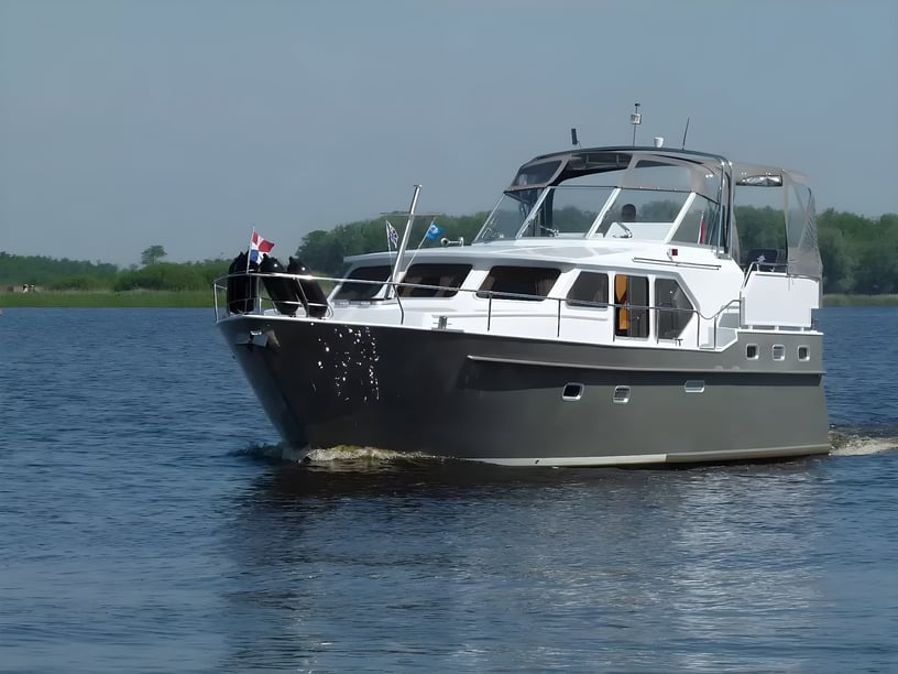 Akkrum Motorboot 2 Kabine 5 Liegeplätze 5 Gäste 12 m Nummer des Inserats: #20456 4