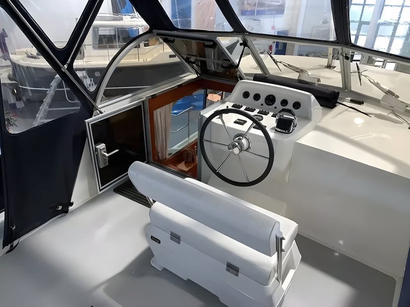 Akkrum Motorboot 2 Kabine 5 Liegeplätze 5 Gäste 10.6 m Nummer des Inserats: #20458 4