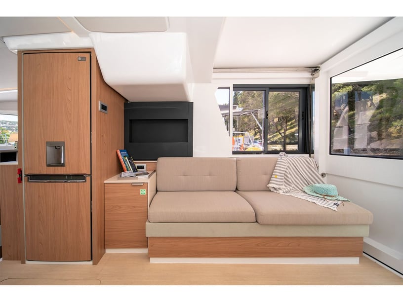 Skradin Catamaran 5 cabin 10 berths 10 guests 12.85 m Listing Number: #20489 2