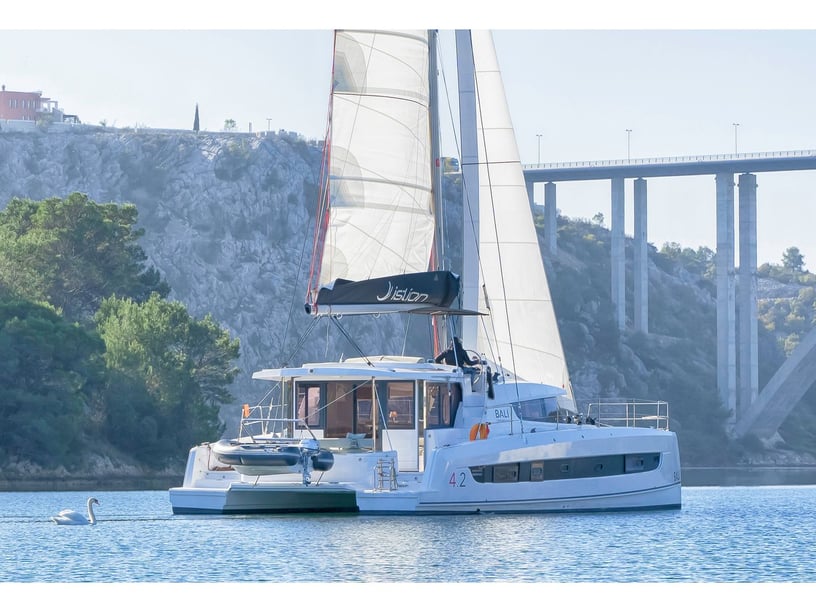 Skradin Catamaran 5 cabin 10 berths 10 guests 12.85 m Listing Number: #20489