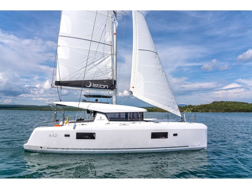 Skradin Catamaran 6 cabin 10 berths 10 guests 12.8 m Listing Number: #20494