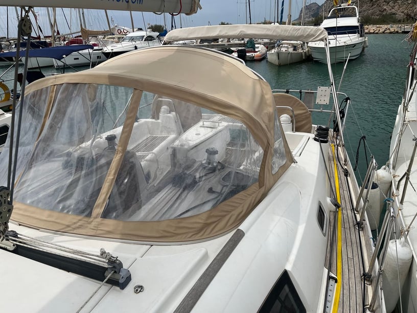 Sitges Sailboat 3 cabin 8 berths 8 guests 12 m Listing Number: #20521 2