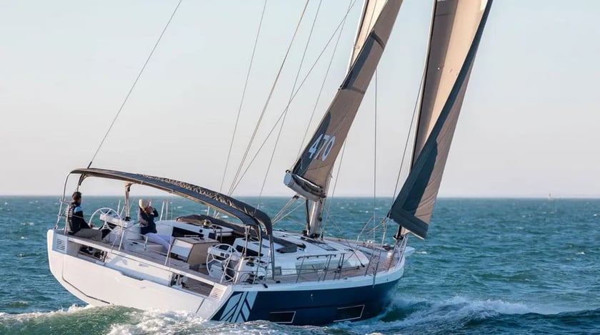 Agropoli Zeilboot Cabine 6  12  slaapplaatsen 12  gasten 14.85 m Lijstnummer: #20525 3