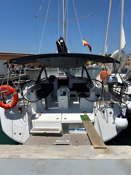 Palma di Maiorca Barca a vela cabina 4  cuccette 8  8  ospiti 13.39 m Numero dell'inserzione: #20526