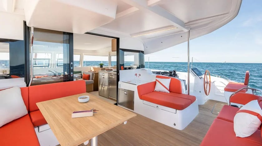Palairos Catamaran Cabine 6  Couchettes 10  Invités 10  13.97 m Numéro de l'annonce: #20528 5