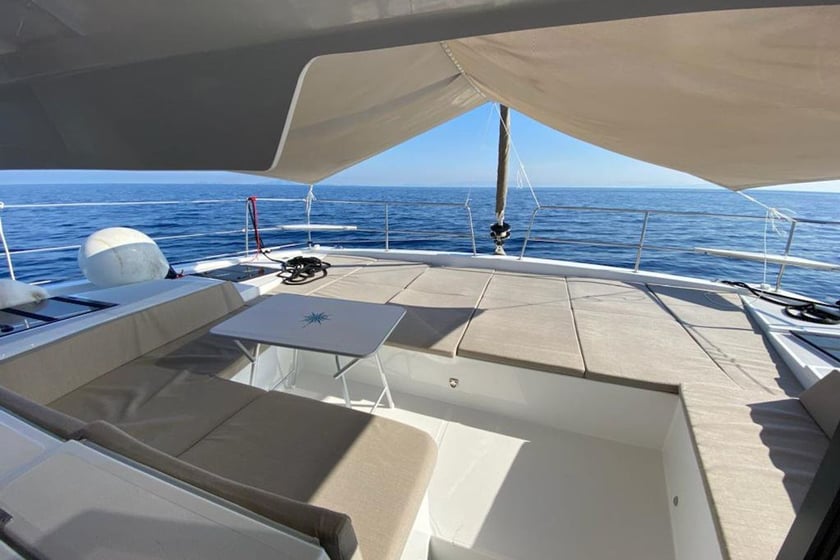 Gocek Catamaran Cabine 4  8  slaapplaatsen 10  gasten 13.5 m Lijstnummer: #20555 5