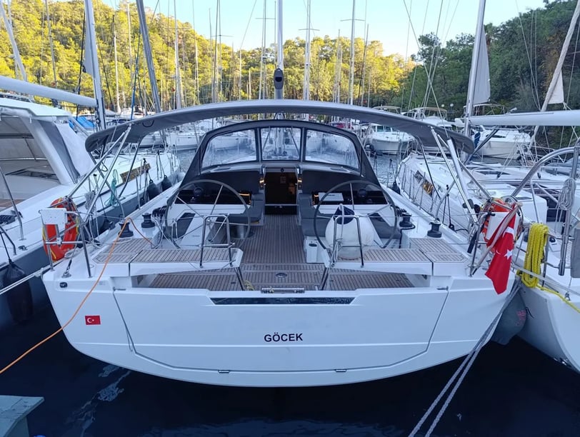 Gocek Velero Cabina 4  10  literas 10  invitados 14.6 m Número de anuncio: #20603 3