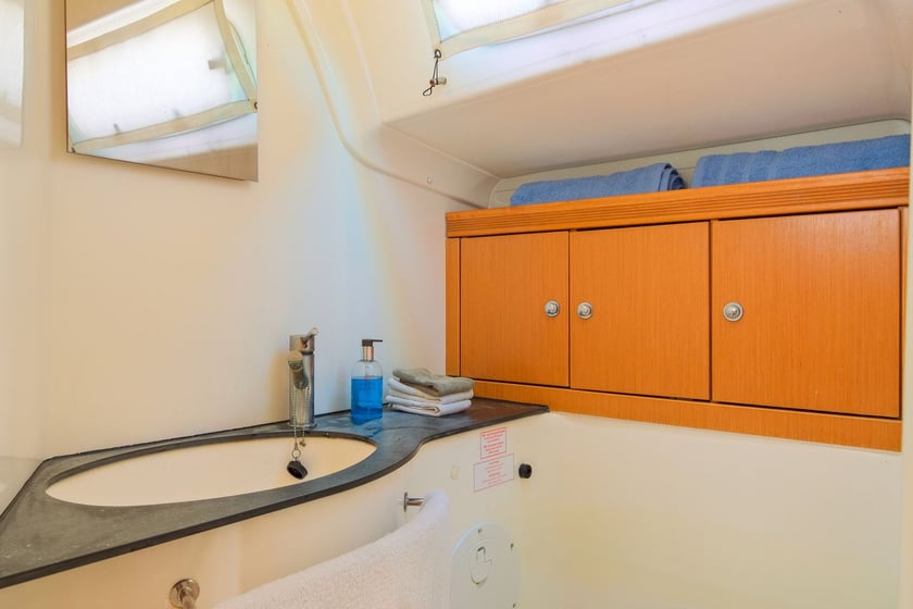 Athens Sailboat 4 cabin 8 berths 10 guests 13.99 m Listing Number: #20611 3