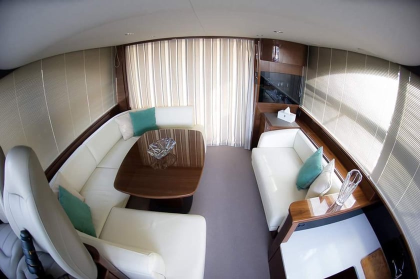 Dubrovnik Motorboat 2 cabin 4 berths 4 guests 14.5 m Listing Number: #20615 5