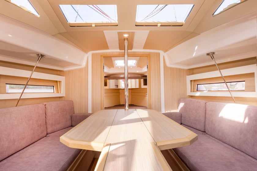 Węgorzewo Sailboat 3 cabin 10 berths 10 guests 11.32 m Listing Number: #20669 5